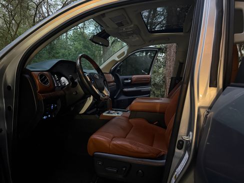 Used 2019 Toyota Tundra 1794 Edition AWD/4WD image 9