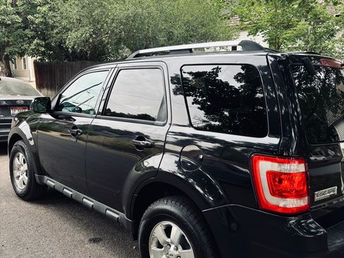 Used 2011 Ford Escape Limited w/ 301A Rapid Spec Order Code AWD/4WD image 4