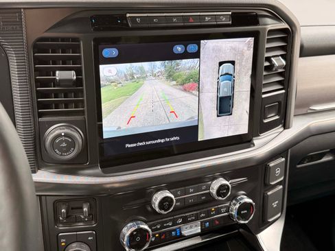 Used 2024 Ford F150 Platinum w/ Equipment Group 702A High image 10