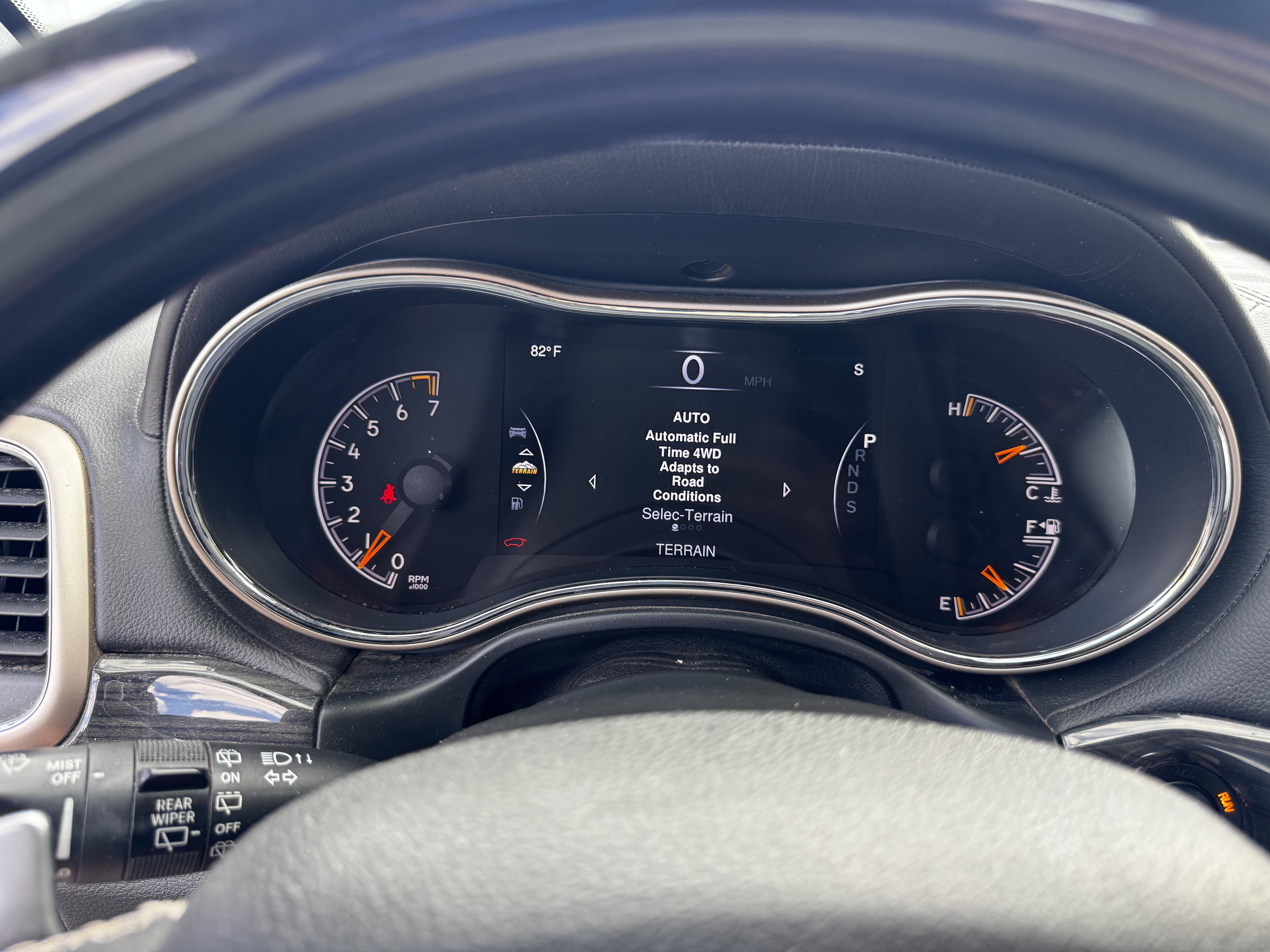 Used 2014 Jeep Grand Cherokee Overland AWD/4WD image 15