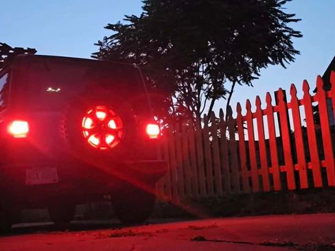 Used 2022 Jeep Wrangler Sport AWD/4WD image 15