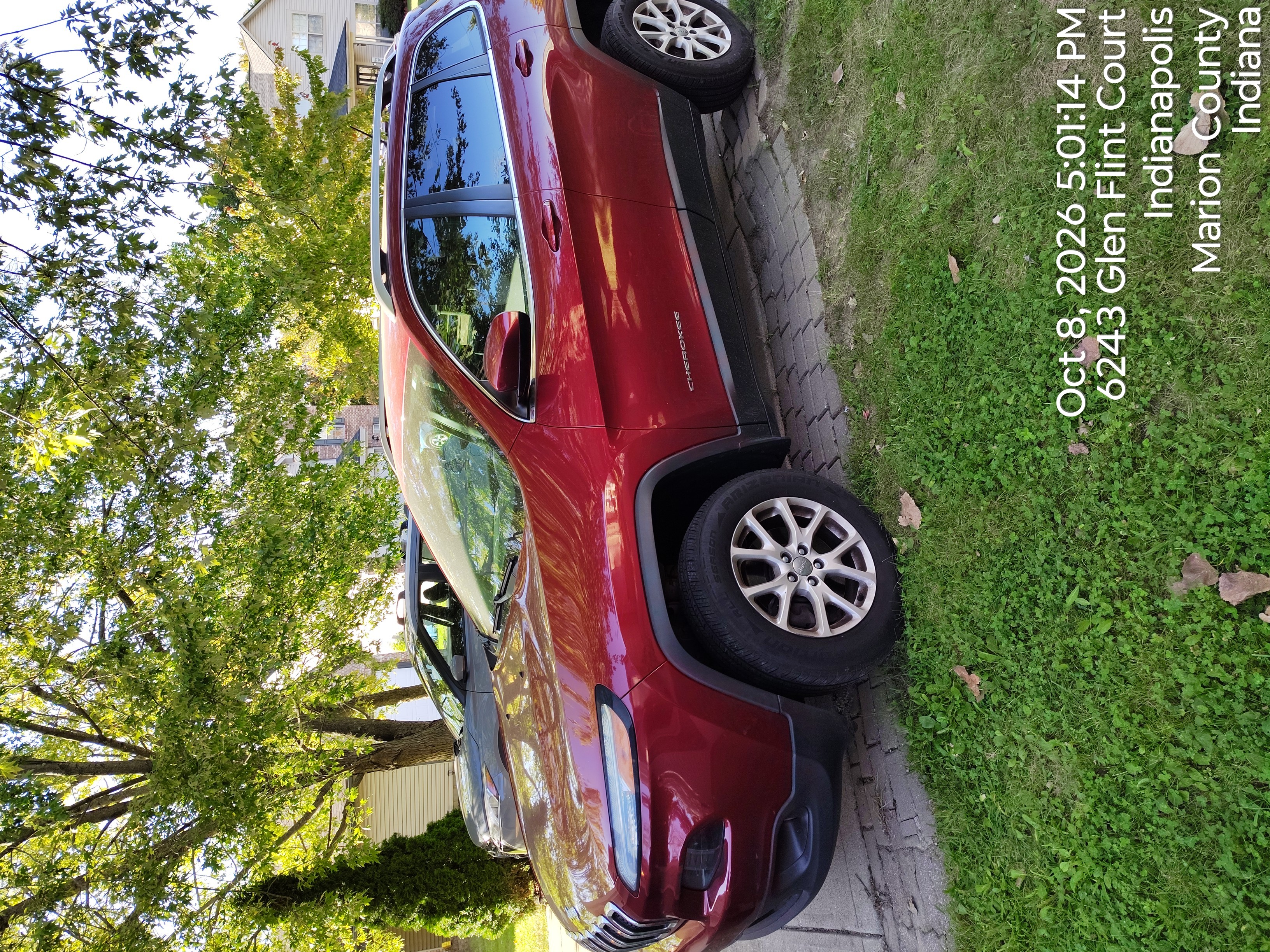 Used 2014 Jeep Cherokee Latitude AWD/4WD image 9