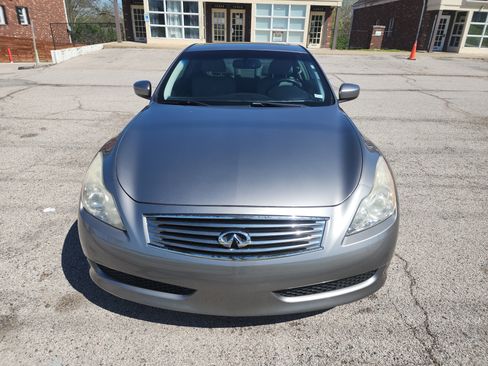 Used 2009 INFINITI G37 x Coupe w/ Premium Pkg image 4