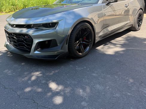 Used 2023 Chevrolet Camaro ZL1 RWD image 17