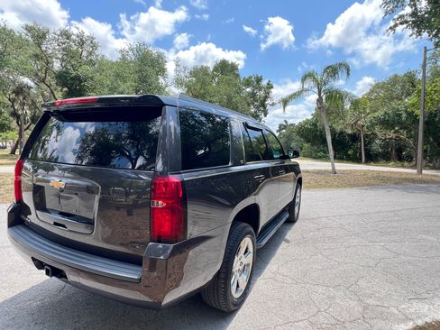 Used 2016 Chevrolet Tahoe LS image 4