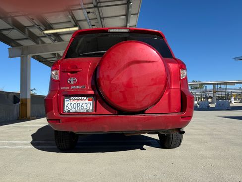 Used 2007 Toyota RAV4 2WD image 10