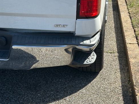 Used 2015 GMC Sierra 1500 SLT w/ SLT Crew Cab Value Package image 6