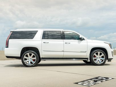Used 2018 Cadillac Escalade ESV Luxury
