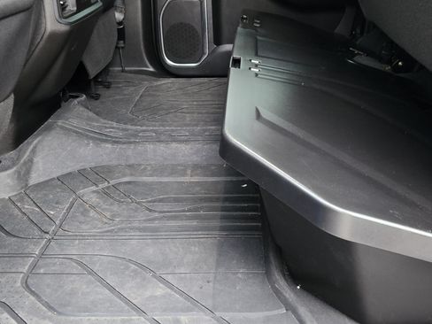 Used 2024 Chevrolet Silverado 1500 RST w/ Convenience Package II image 23