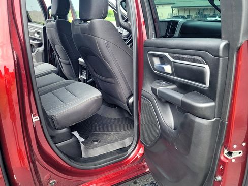 Used 2022 RAM 1500 Big Horn AWD/4WD image 10