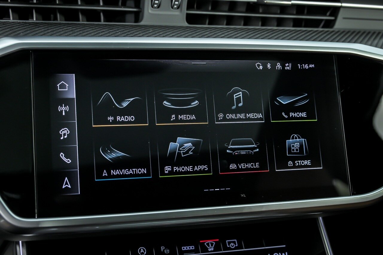 Used 2025 Audi RS 6 performance AWD/4WD image 11