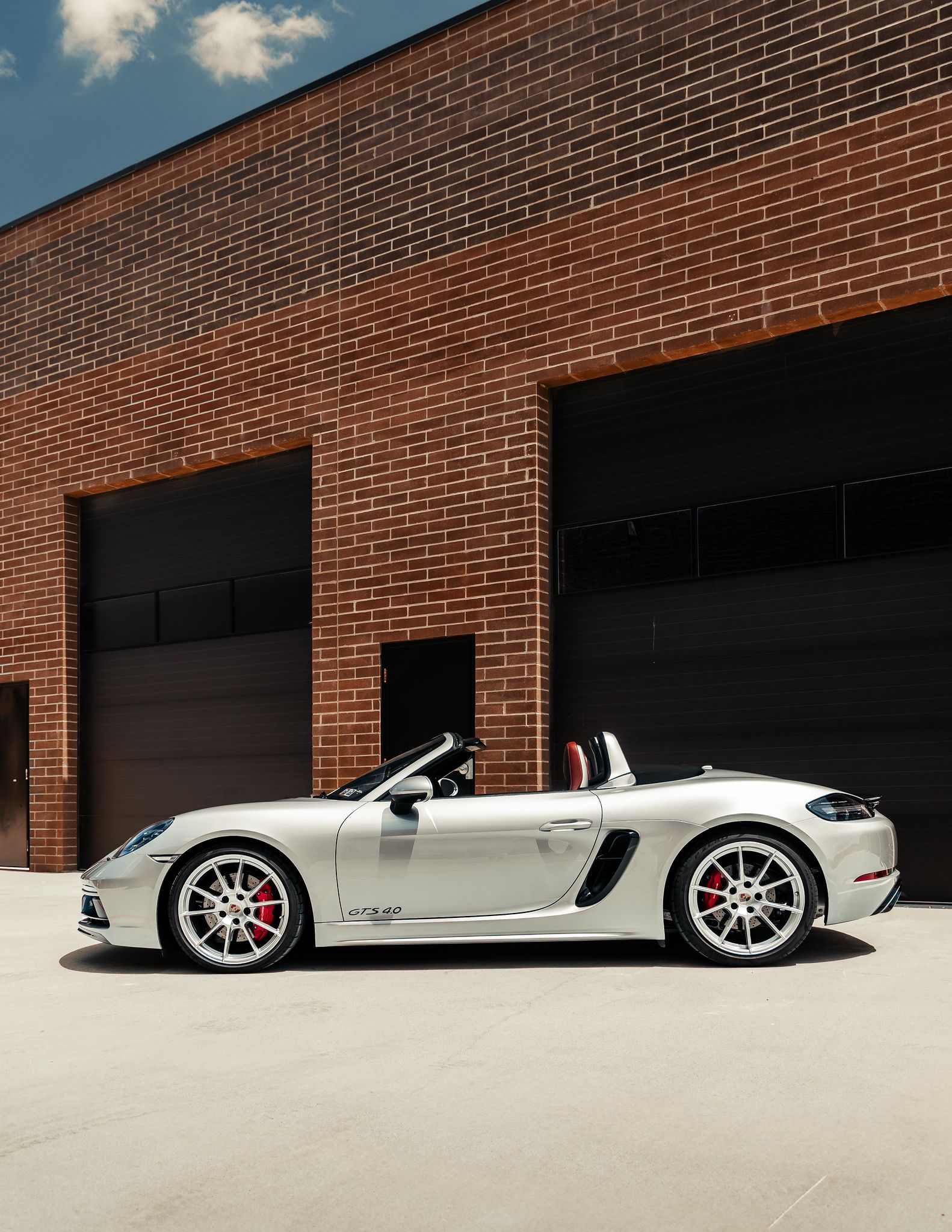 Used 2024 Porsche 718 Boxster GTS RWD image 4
