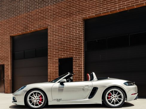 Used 2024 Porsche 718 Boxster GTS RWD image 4