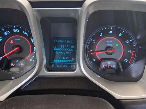Used 2015 Chevrolet Camaro LS RWD image 7