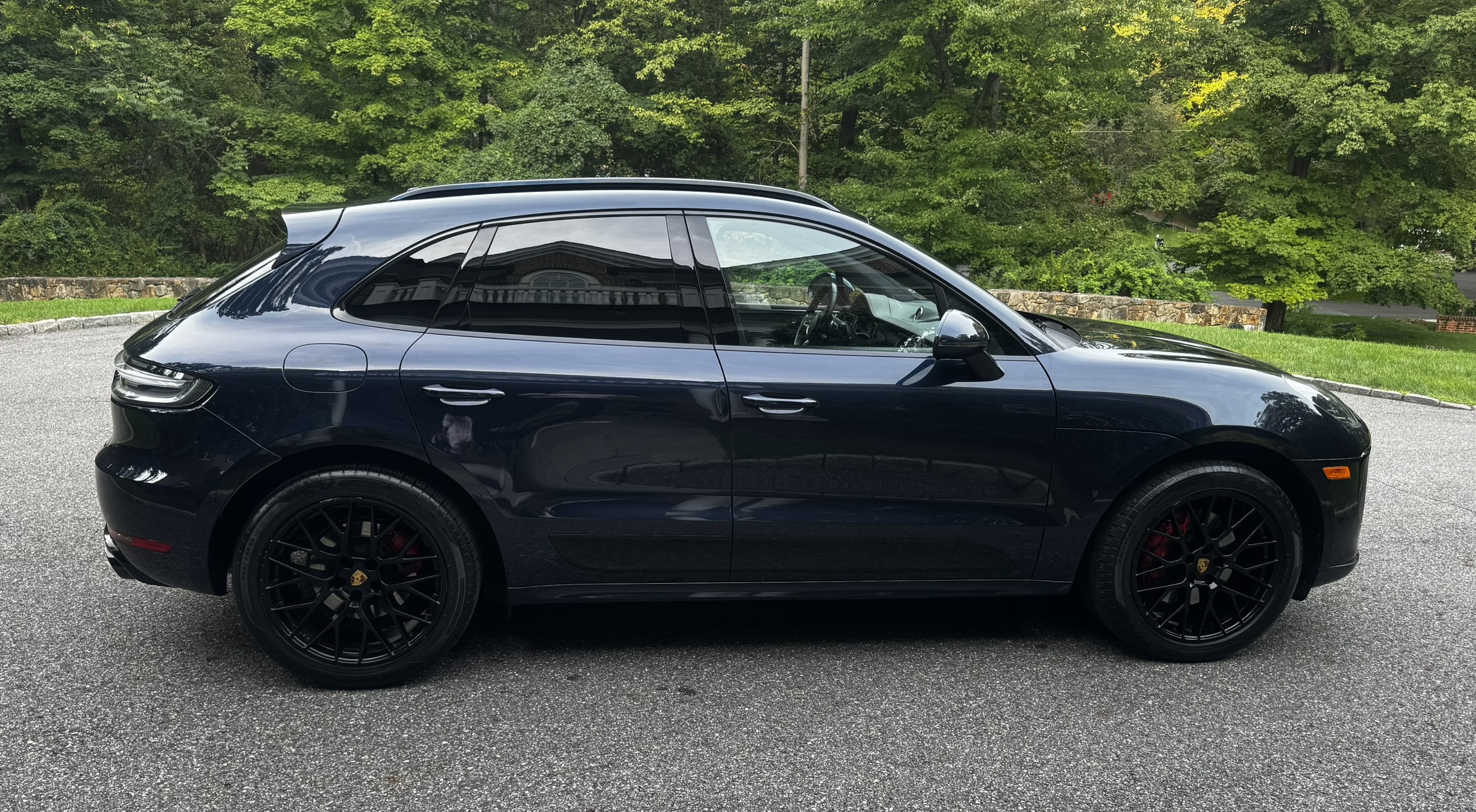 Used 2021 Porsche Macan GTS AWD/4WD image 9
