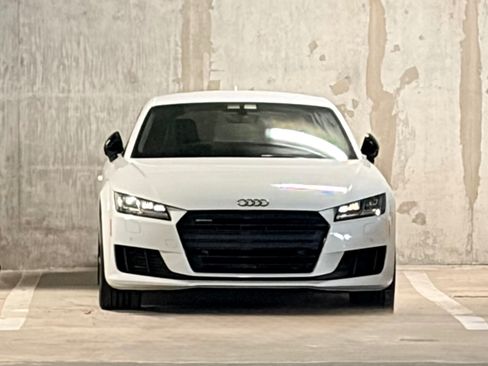 Used 2017 Audi TT 2.0T image 4