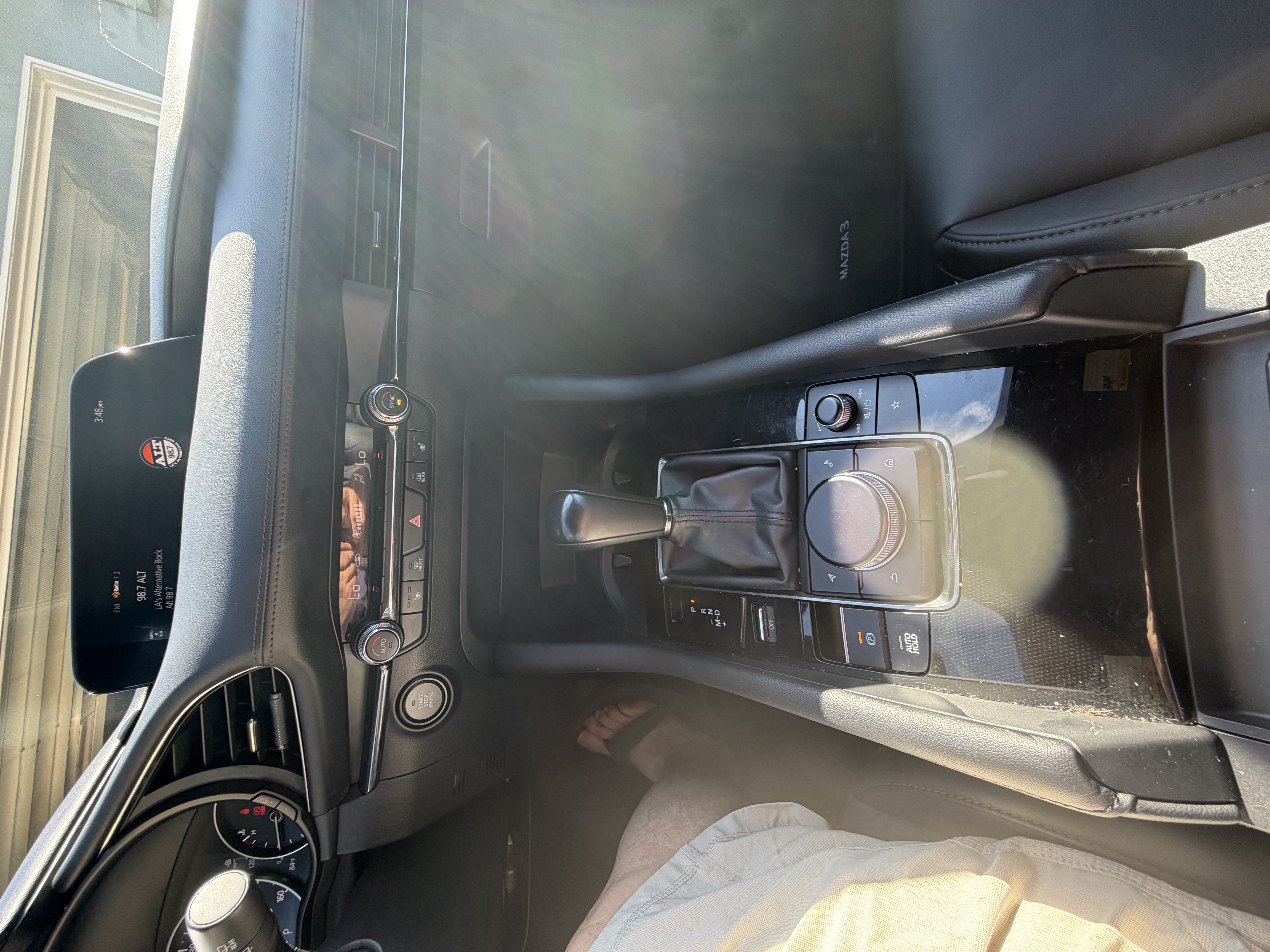 Used 2022 MAZDA MAZDA3 s FWD image 13