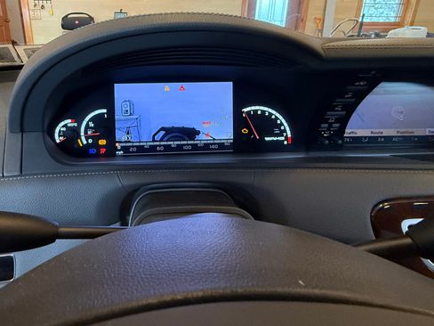 Used 2008 Mercedes-Benz CL 63 AMG image 25