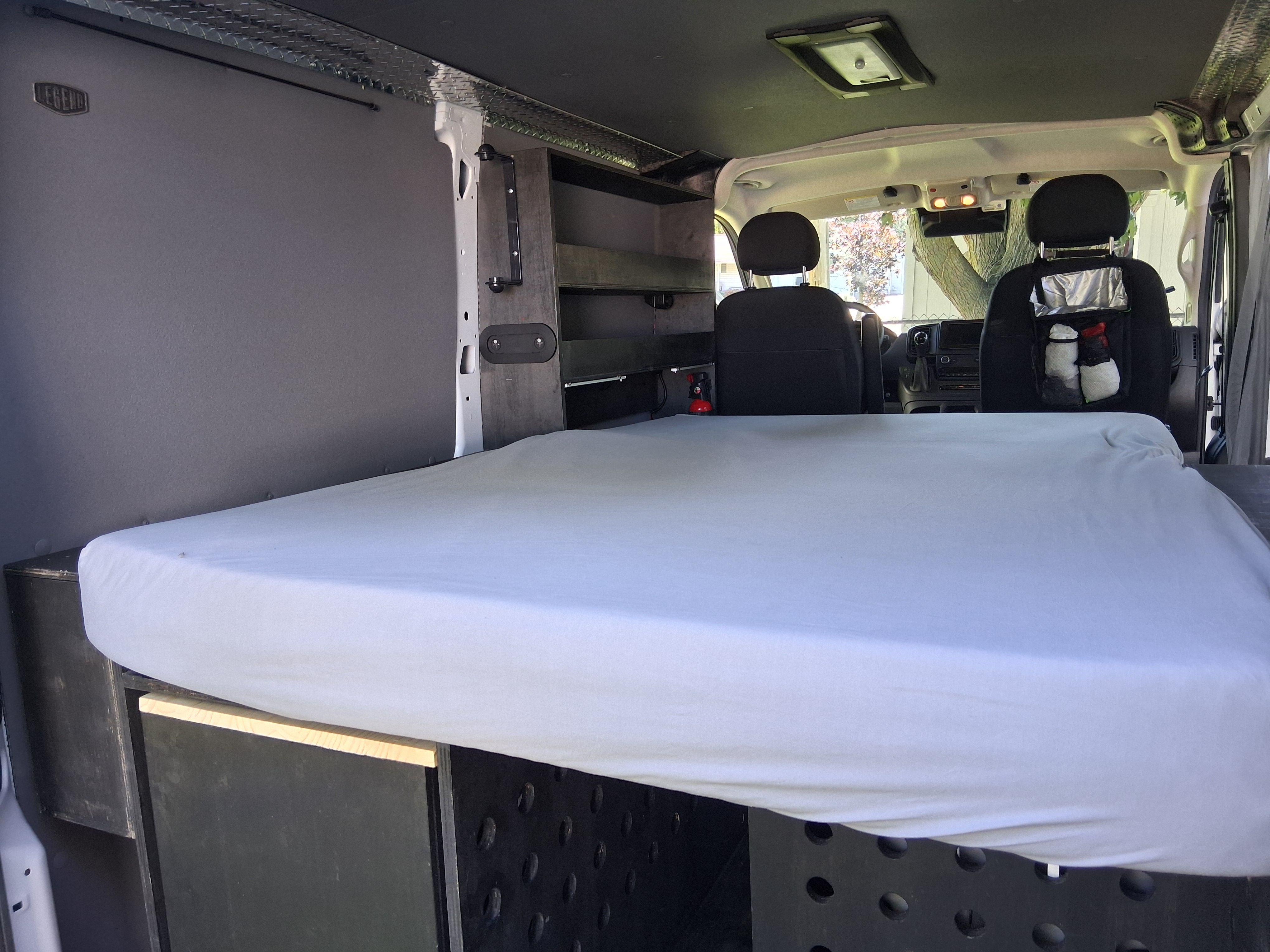 Used 2024 RAM ProMaster 1500 w/ Convenience Group FWD image 9