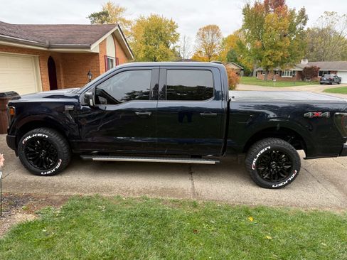 Used 2022 Ford F150 XLT w/ Equipment Group 302A High image 15