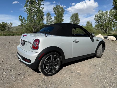 Used 2013 MINI Cooper Roadster S FWD image 5