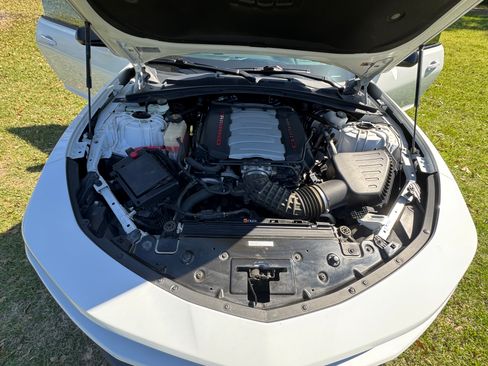 Used 2021 Chevrolet Camaro SS image 11