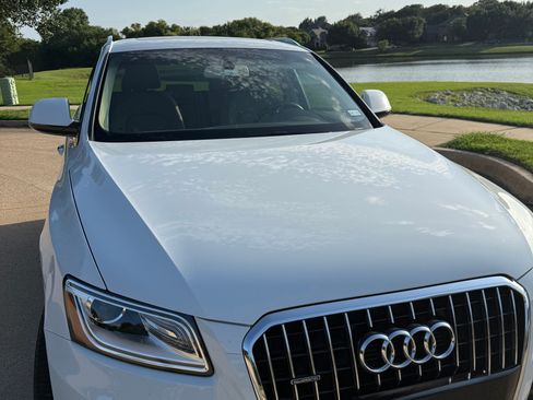 Used 2016 Audi Q5 2.0T Premium Plus w/ Technology Package AWD/4WD image 1