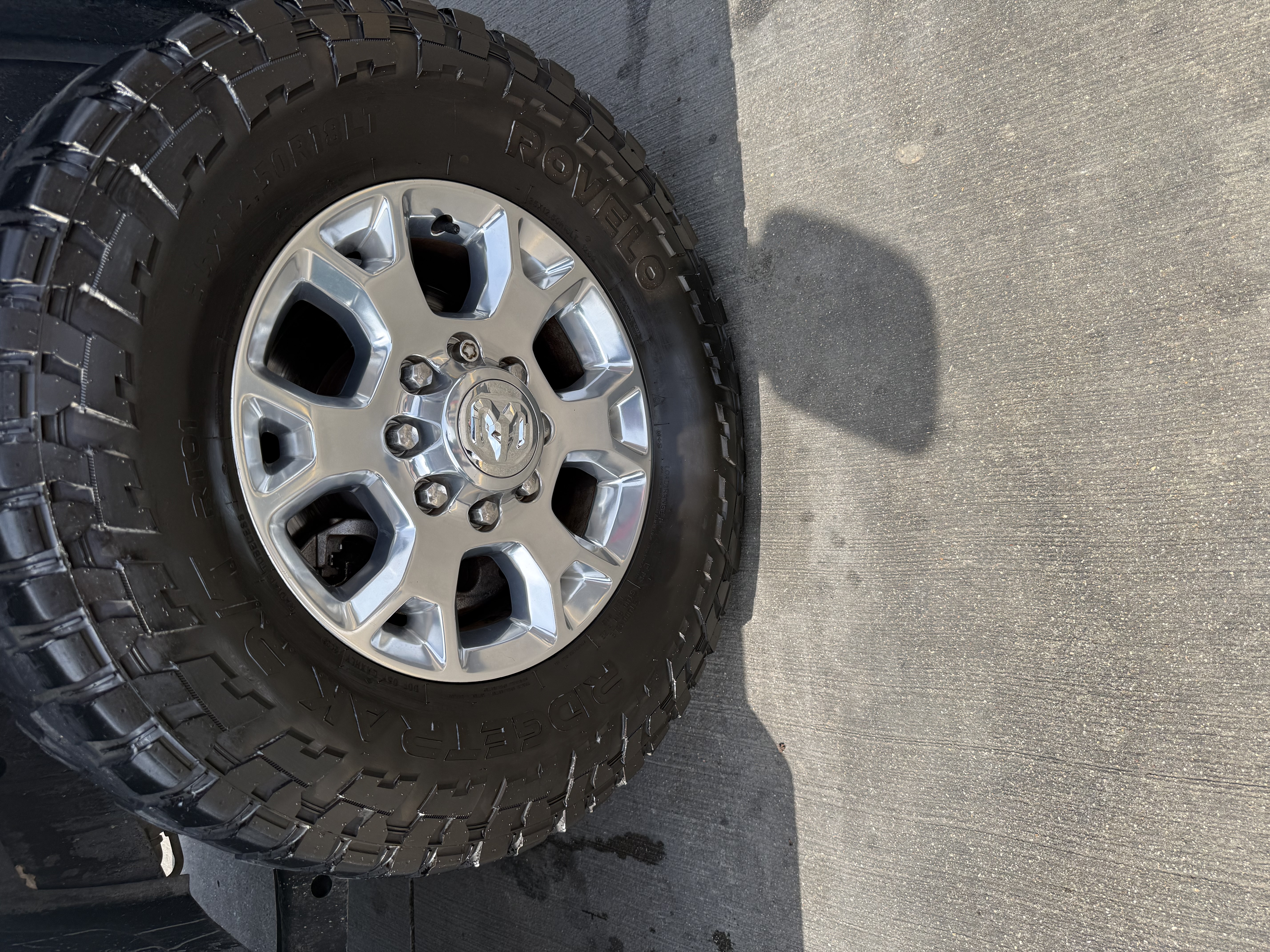Used 2023 RAM 2500 Laramie AWD/4WD image 13
