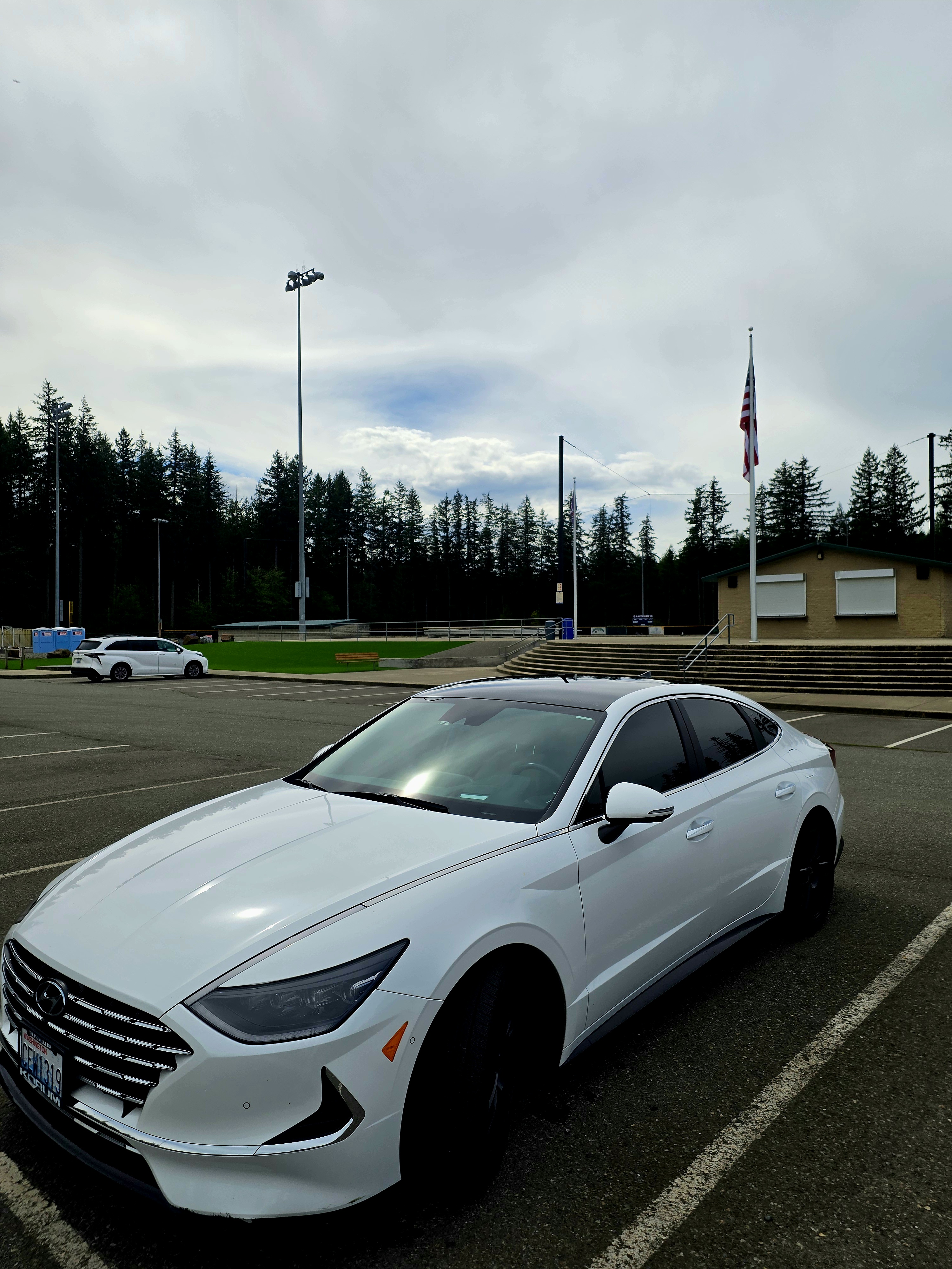 Used 2022 Hyundai Sonata Limited FWD image 13