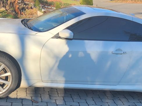 Used 2012 INFINITI G37 x Coupe w/ Premium Pkg image 6