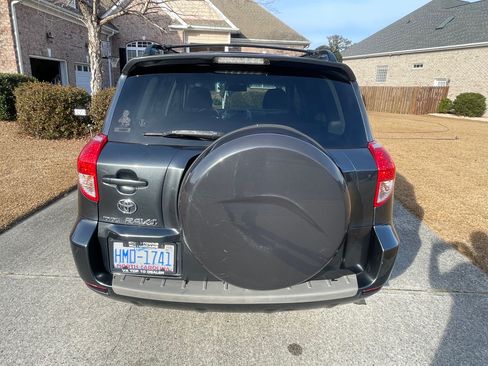 Used 2008 Toyota RAV4 Sport image 8