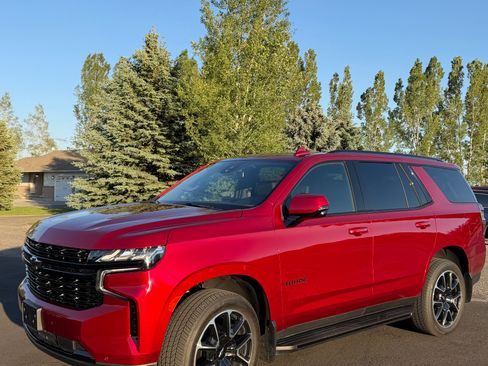 Used 2023 Chevrolet Tahoe RST w/ Sport Performance Package AWD/4WD image 1