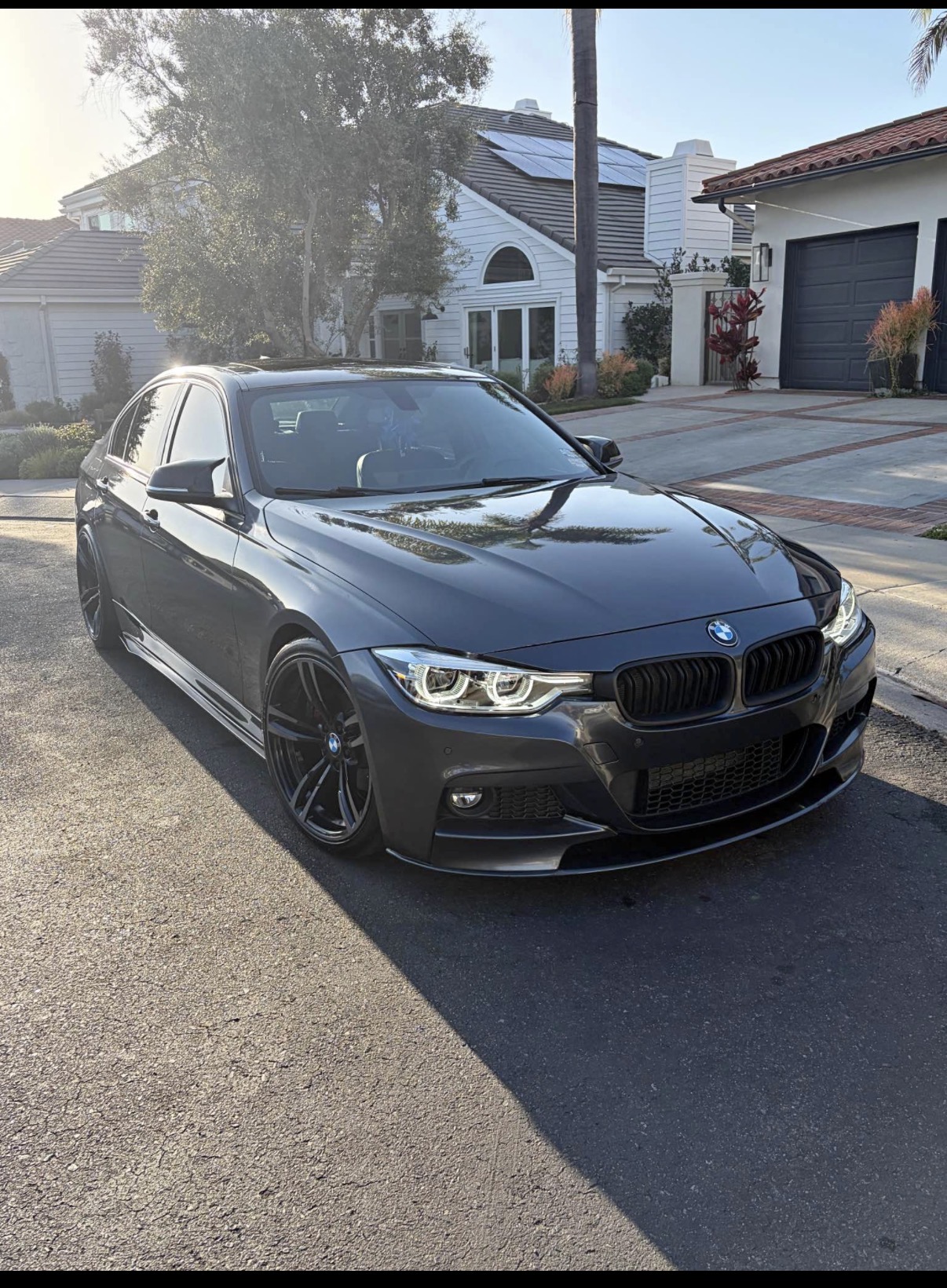 Used 2017 BMW 330i xDrive Sedan AWD/4WD image 1