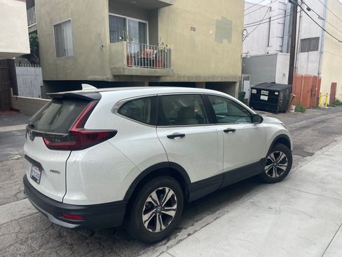 Used 2022 Honda CR-V LX image 2