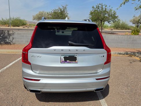 Used 2018 Volvo XC90 T6 Momentum w/ Convenience Package AWD/4WD image 6