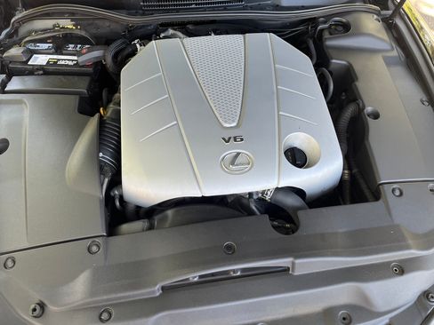 Used 2012 Lexus IS 350 w/ F-Sport Pkg RWD image 14
