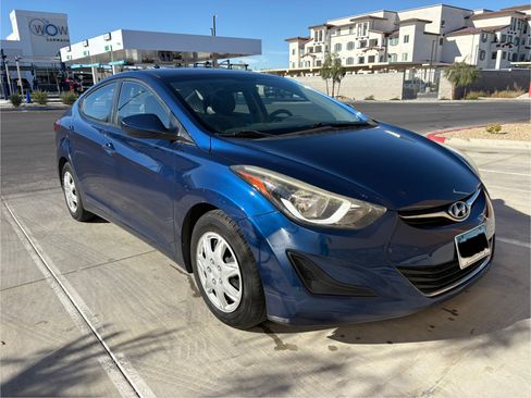Used 2016 Hyundai Elantra SE image 8