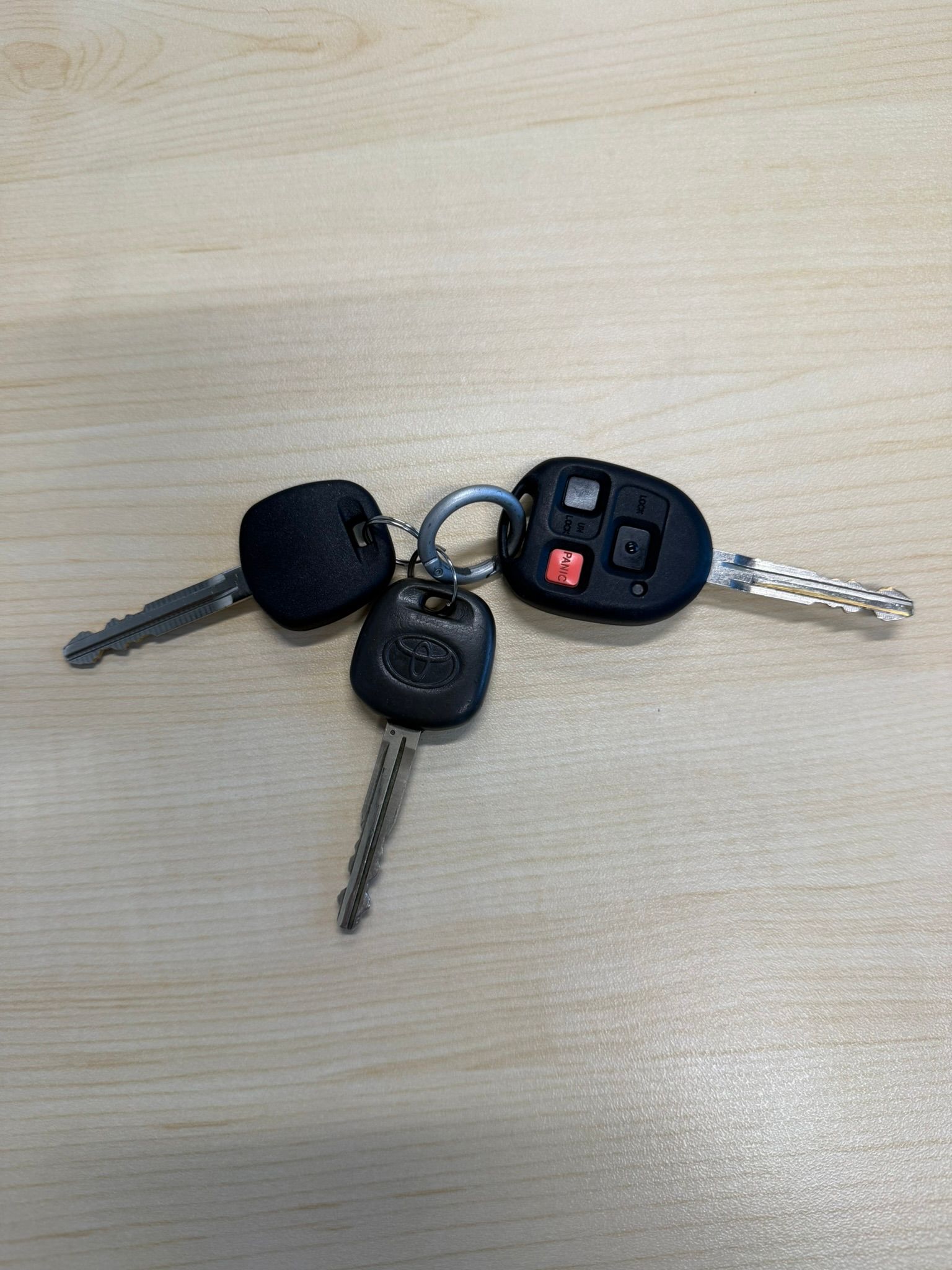Used 2004 Toyota Land Cruiser AWD/4WD image 9