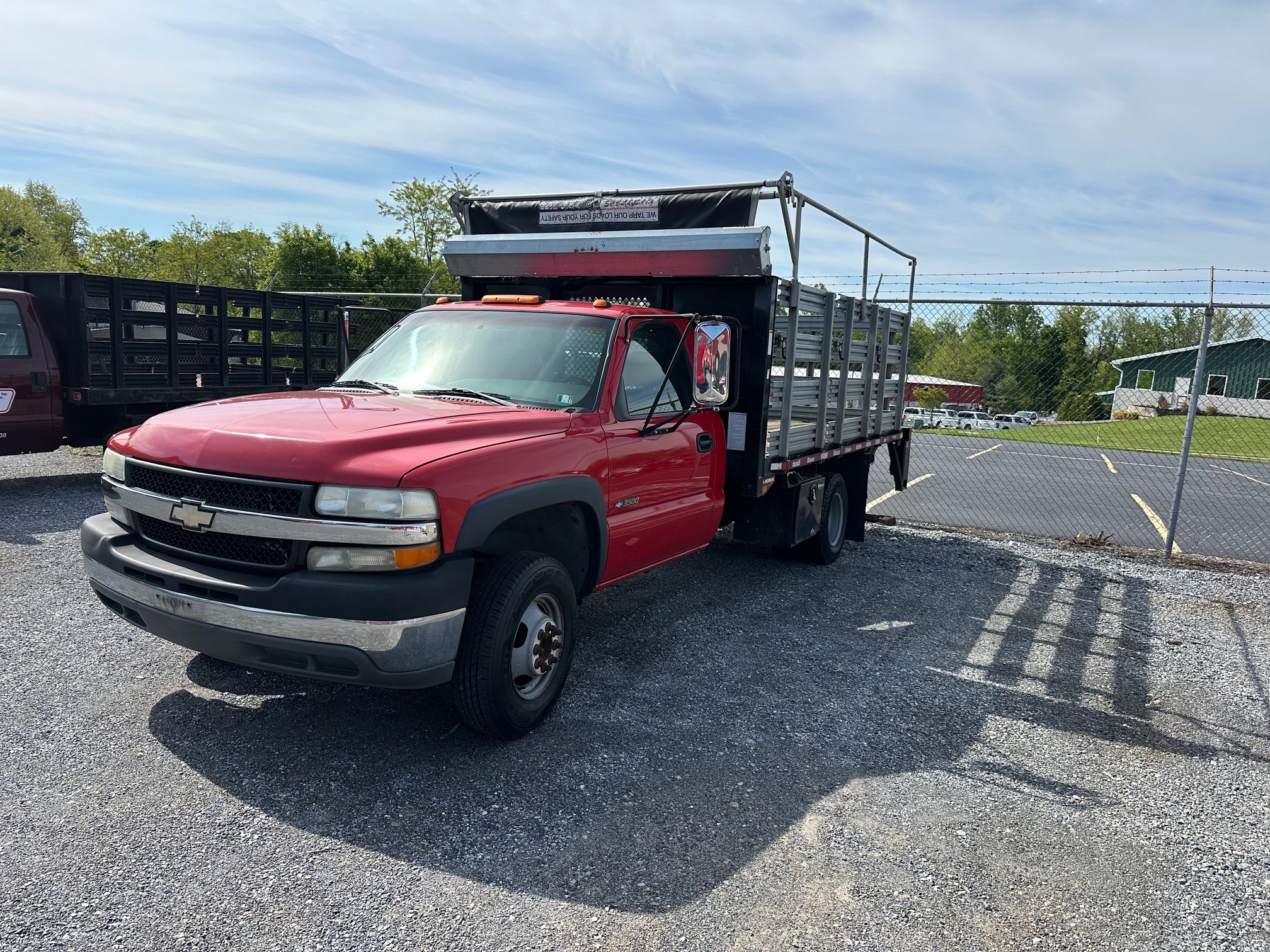 Used 2002 Chevrolet Silverado 3500 2WD Regular Cab image 1