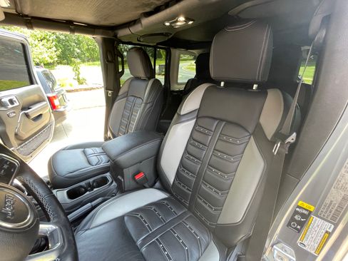 Used 2021 Jeep Wrangler Unlimited Rubicon image 5