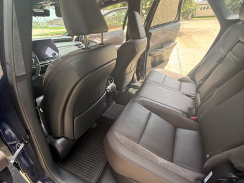 Used 2023 Lexus RX 350 AWD w/ Accessory Package image 20