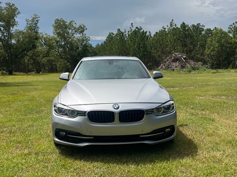 Used 2017 BMW 330i Sedan RWD image 2