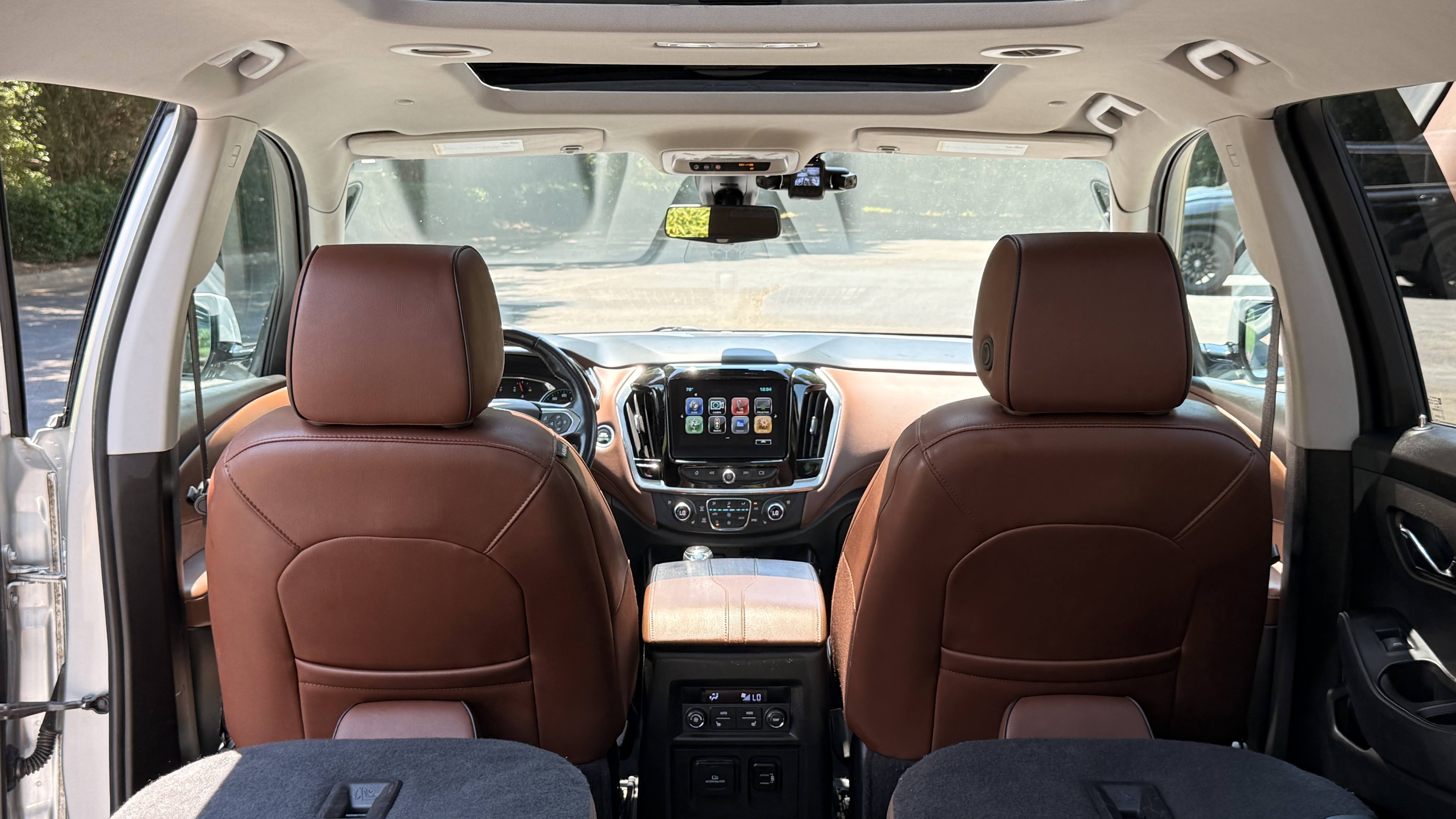 Used 2018 Chevrolet Traverse High Country AWD/4WD image 16