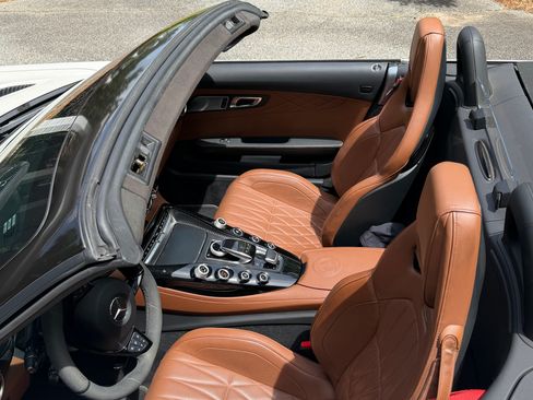 Used 2018 Mercedes-Benz AMG GT C image 31