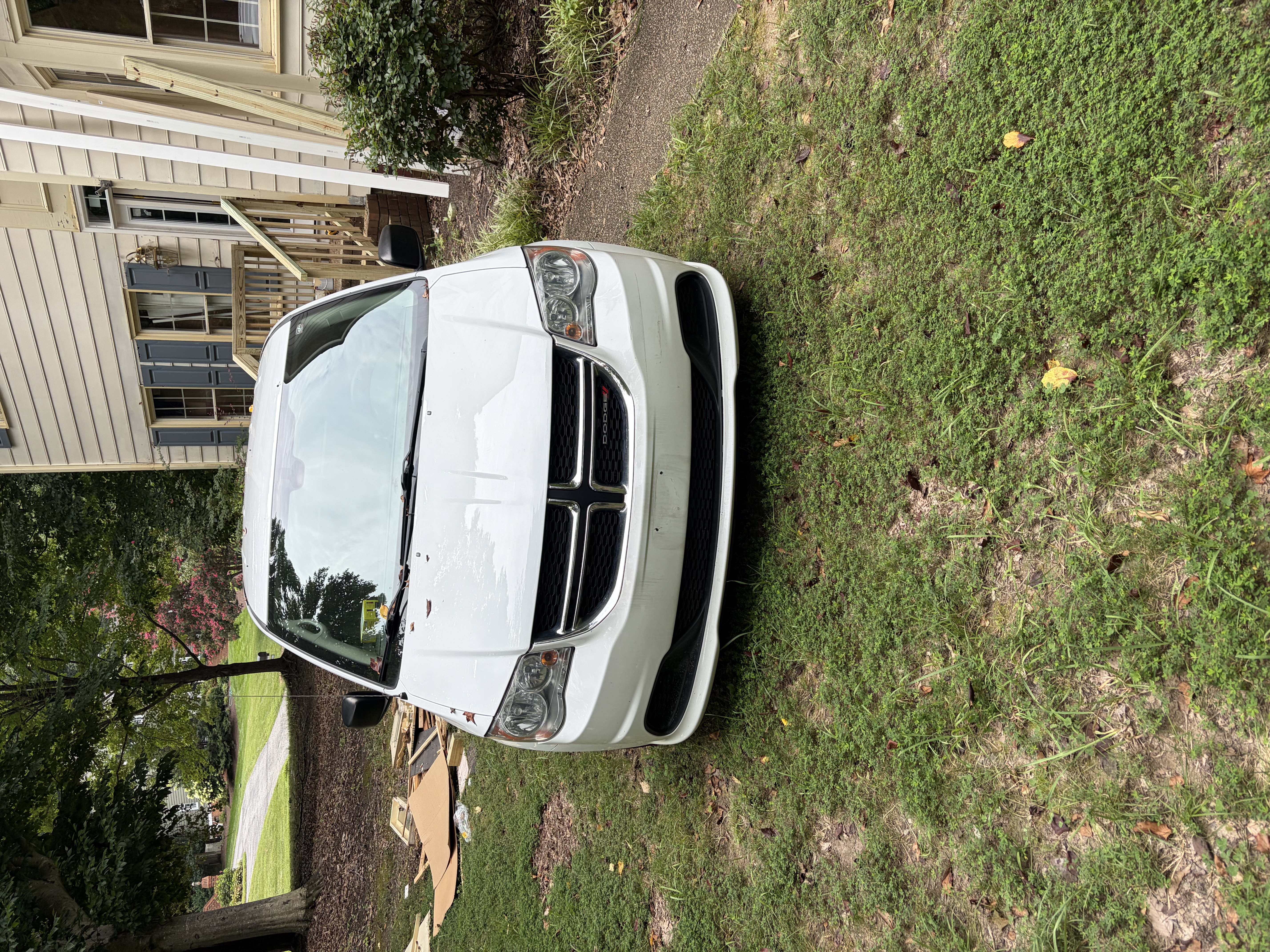 Used 2019 Dodge Grand Caravan SE w/ UConnect Hands-Free Group FWD image 4