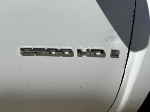 Used 2007 Chevrolet Silverado 2500 W/T w/ LS Package image 13