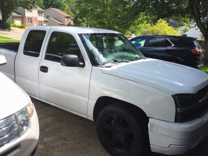 Used 2006 Chevrolet Silverado 1500 LT w/ Light Duty Power Package