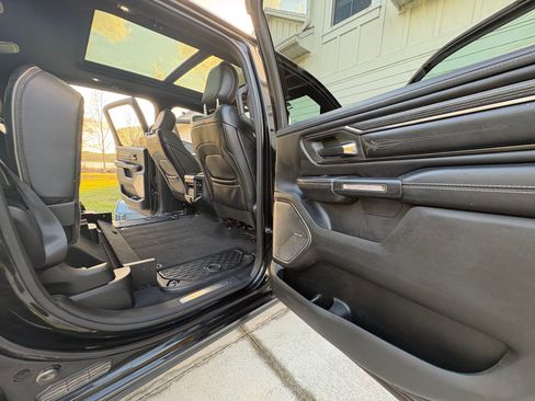 Used 2019 RAM 1500 Limited image 26