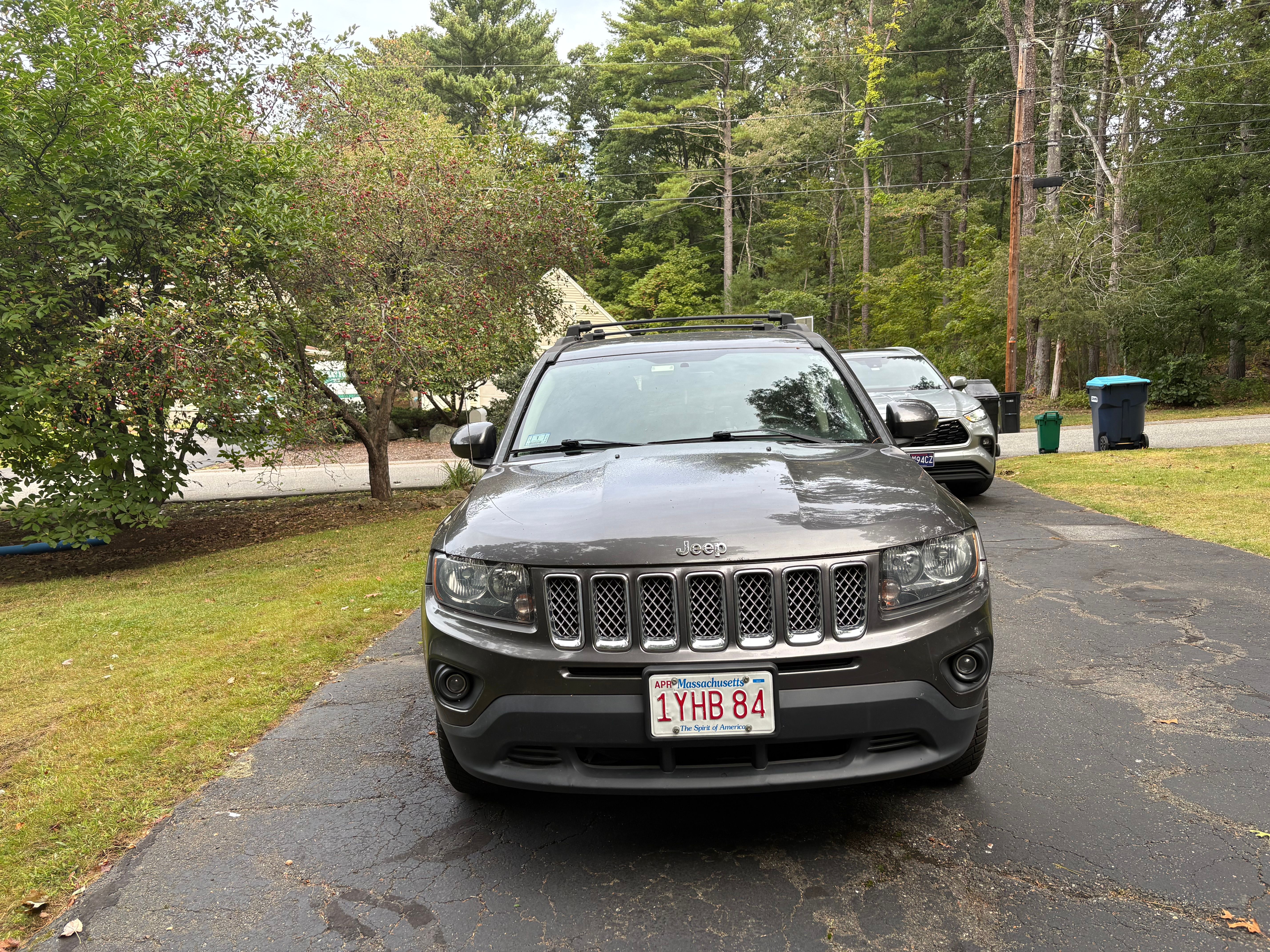 Used 2015 Jeep Compass Latitude AWD/4WD image 6
