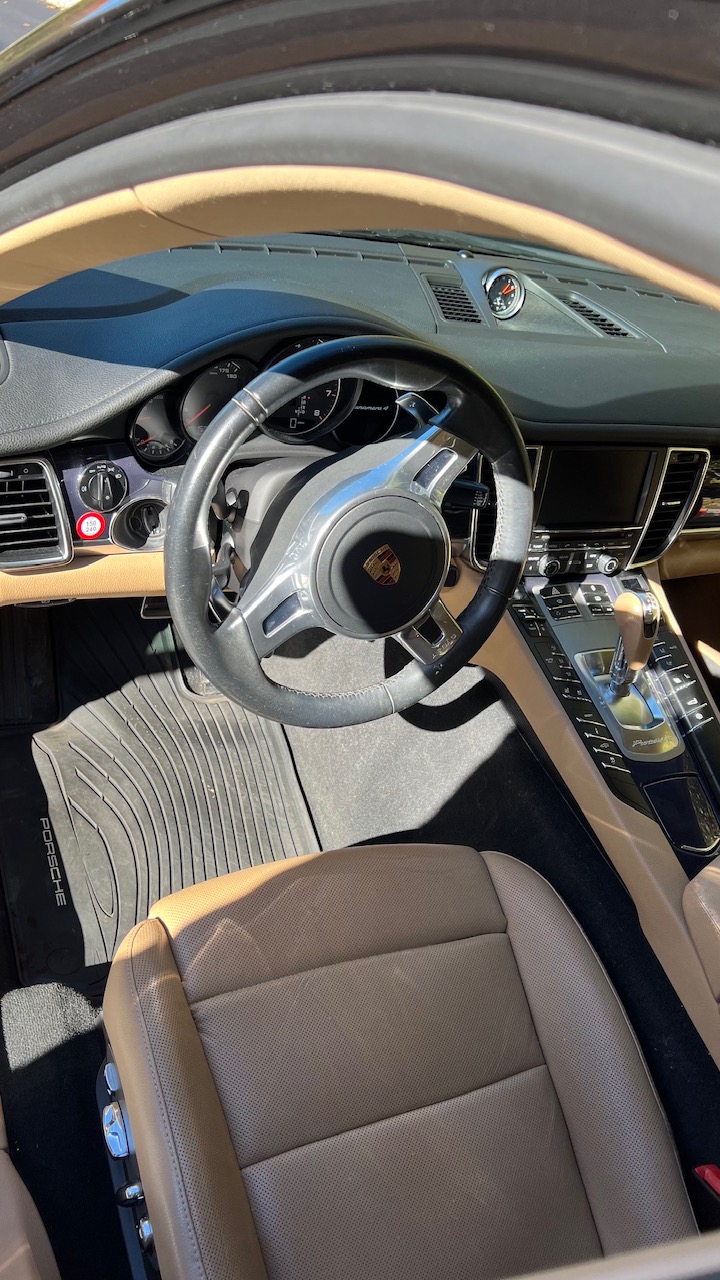 Used 2013 Porsche Panamera 4 Platinum Edition AWD/4WD image 8